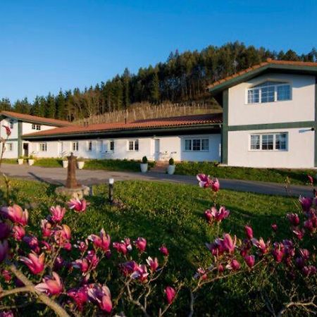 Apartamentos Turisticos Bizkar Bare Sopuerta Dış mekan fotoğraf